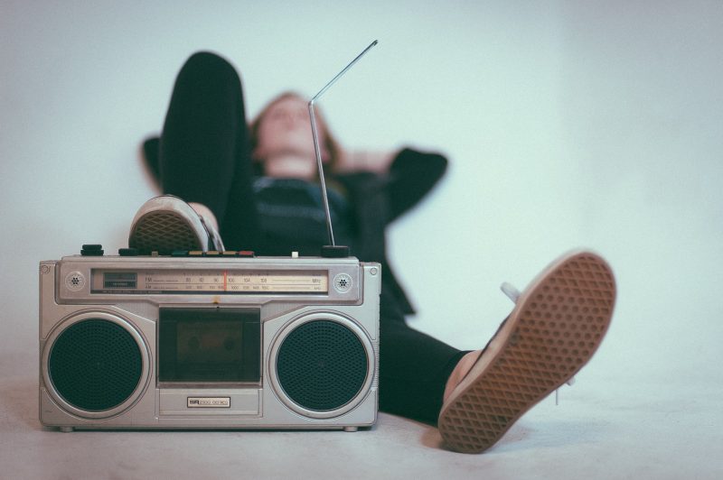 radio-2588503_1920